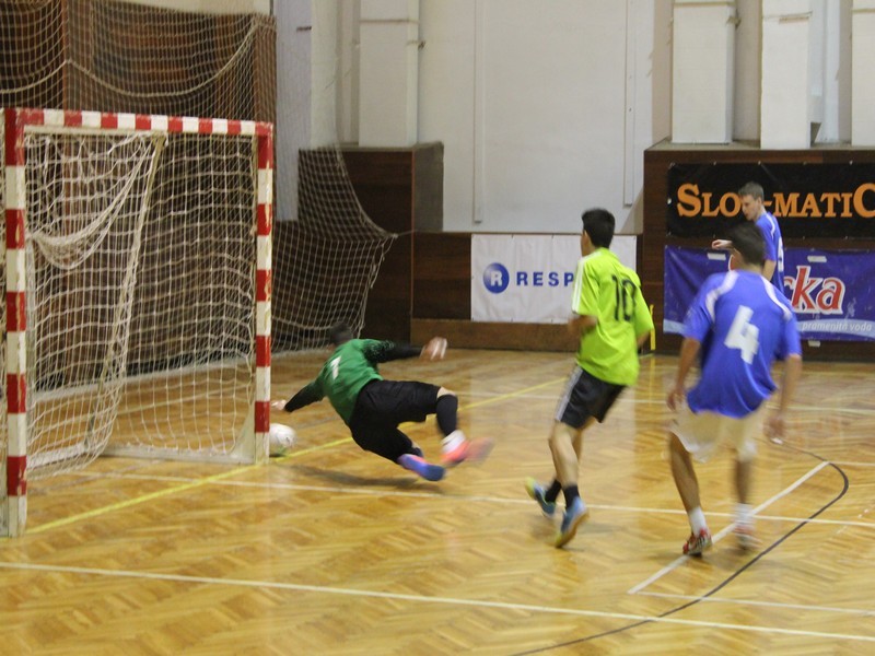 2 M SR futsal 04