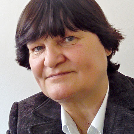 Mgr. Ľudmila DRATVOVÁ